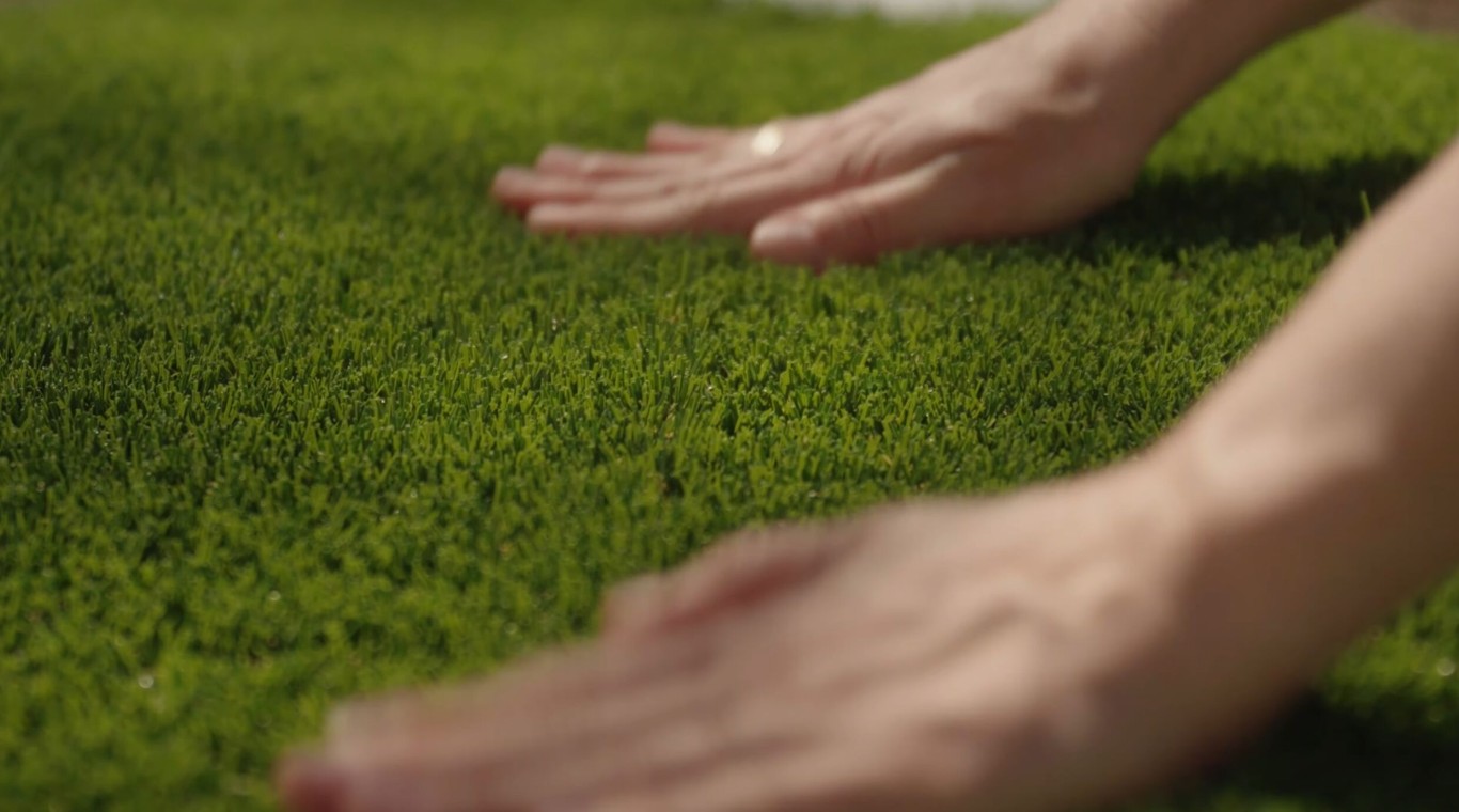 High-quality artificial grass for homes and businesses in Atascocita, TX